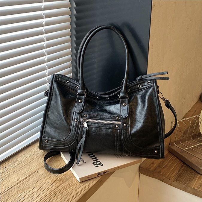 Мотоциклетная сумка в ретро-ст – обзор и цена Leather Workshop